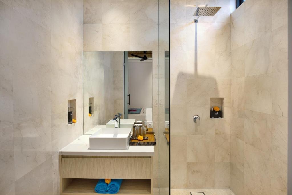 Elegant 2BR Villa with Private Pool  in Legian