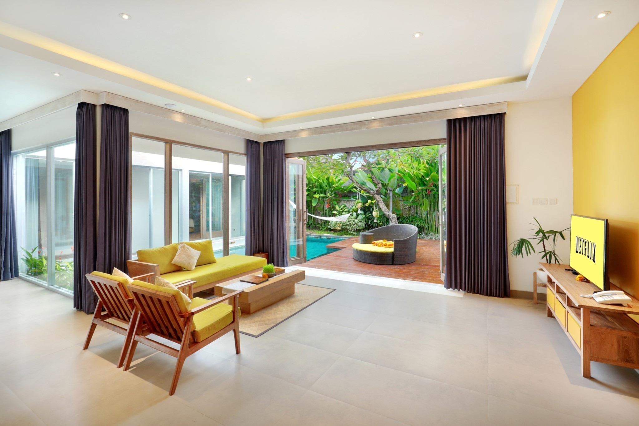LA MIRA VILLA SEMINYAK