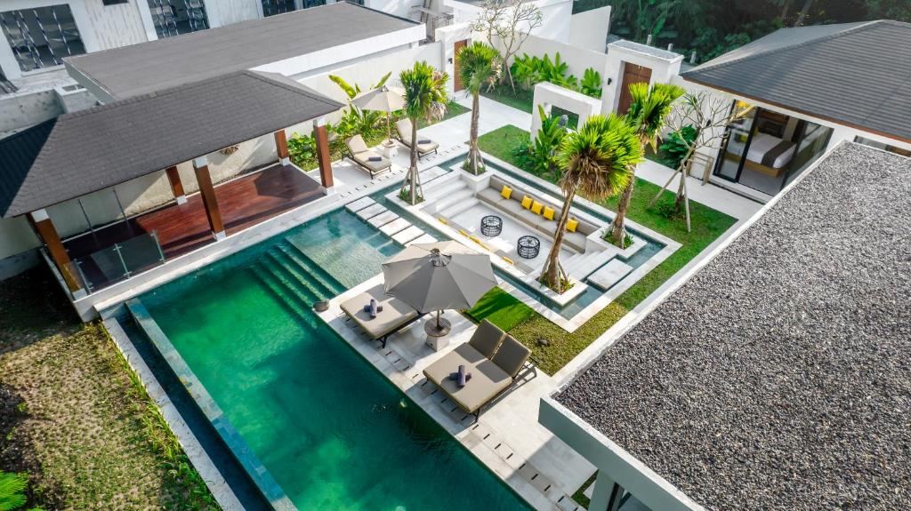 Luxury 5 Bedroom Private Pool Retreat in Ubud