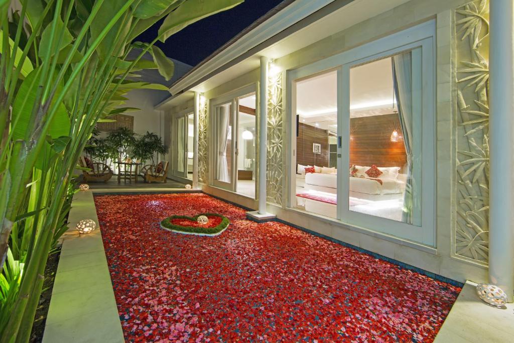 Charming Seminyak Villa with a Relaxing Pool Retreat