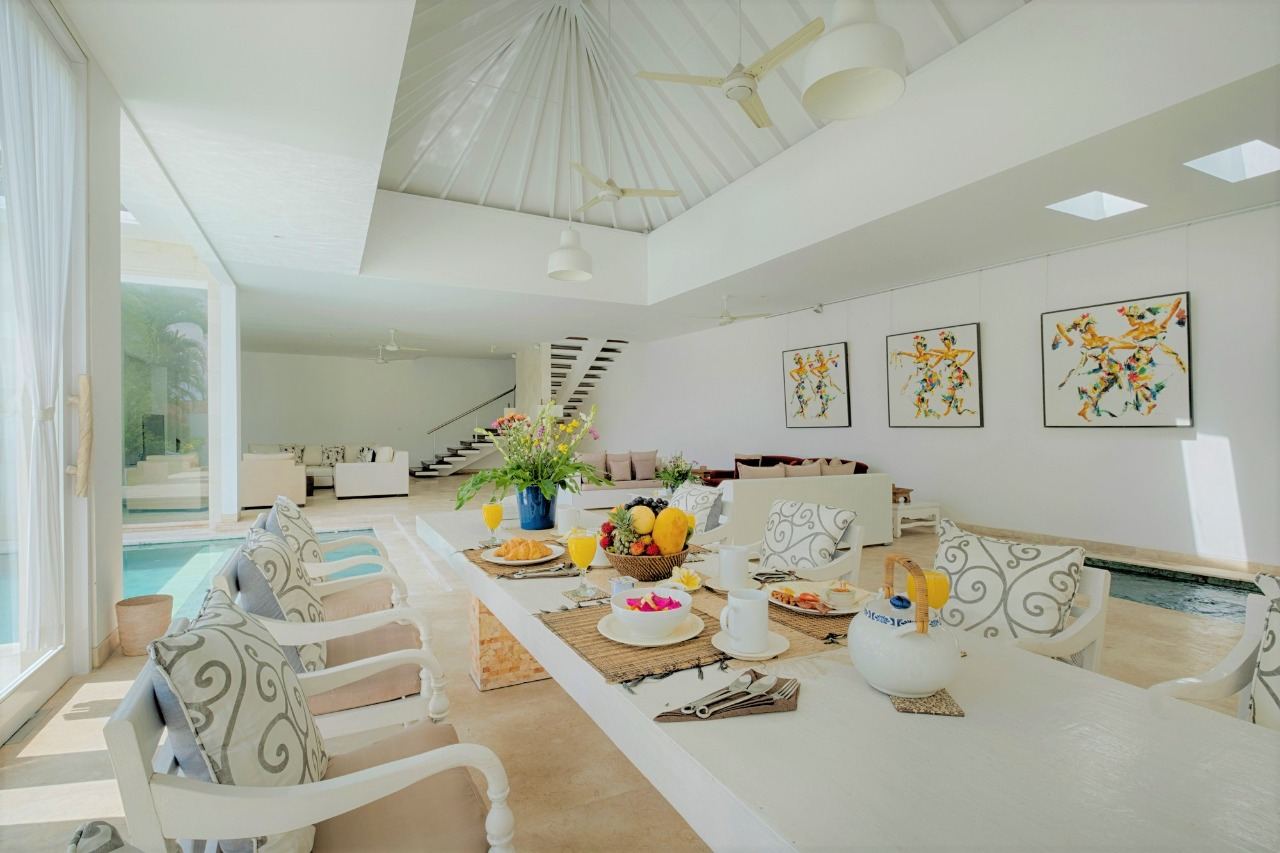 Tropical Villa with Private Pool in Canggu