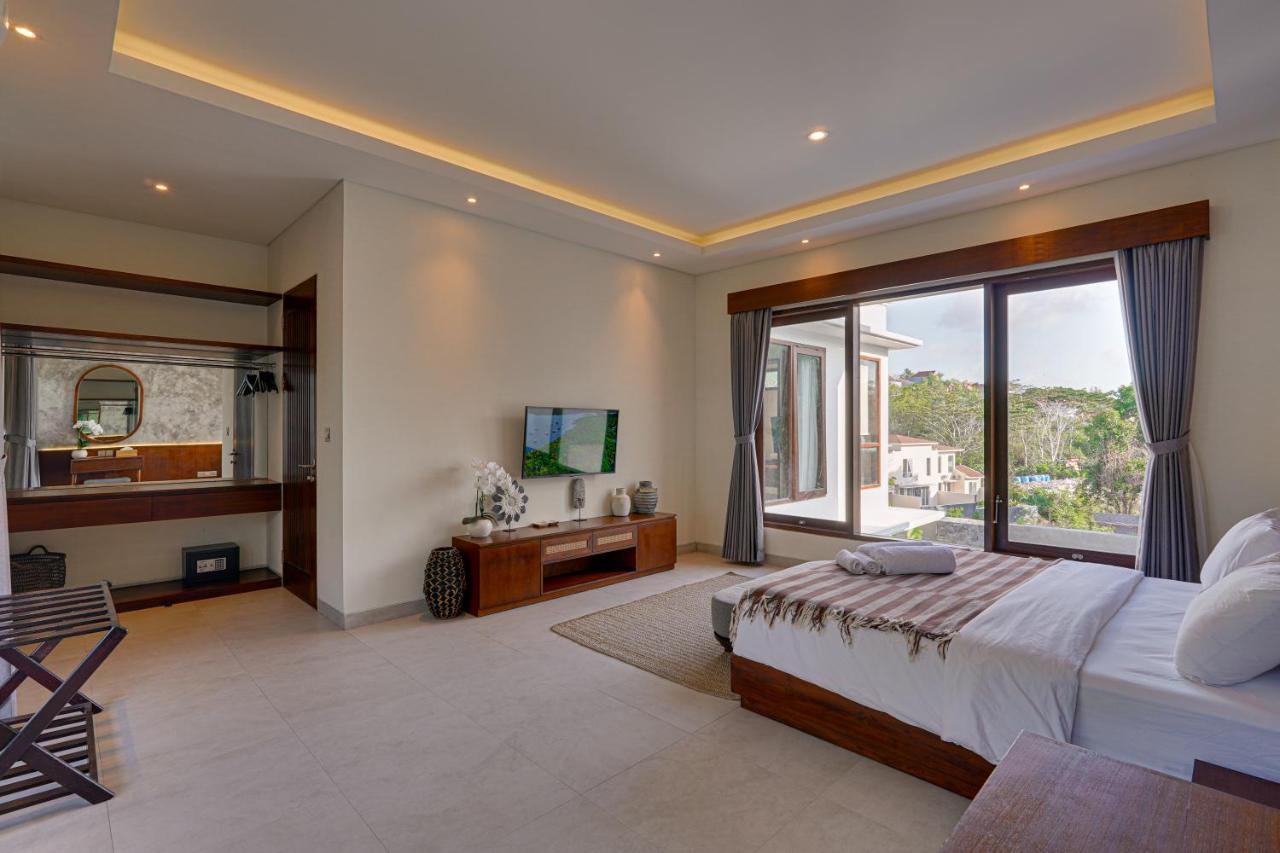 Nusa Dua Modern Villa
