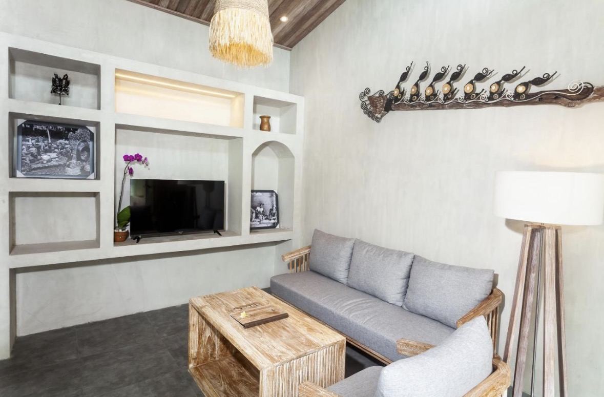 Spacious Balinese Family Villa with Private Pool