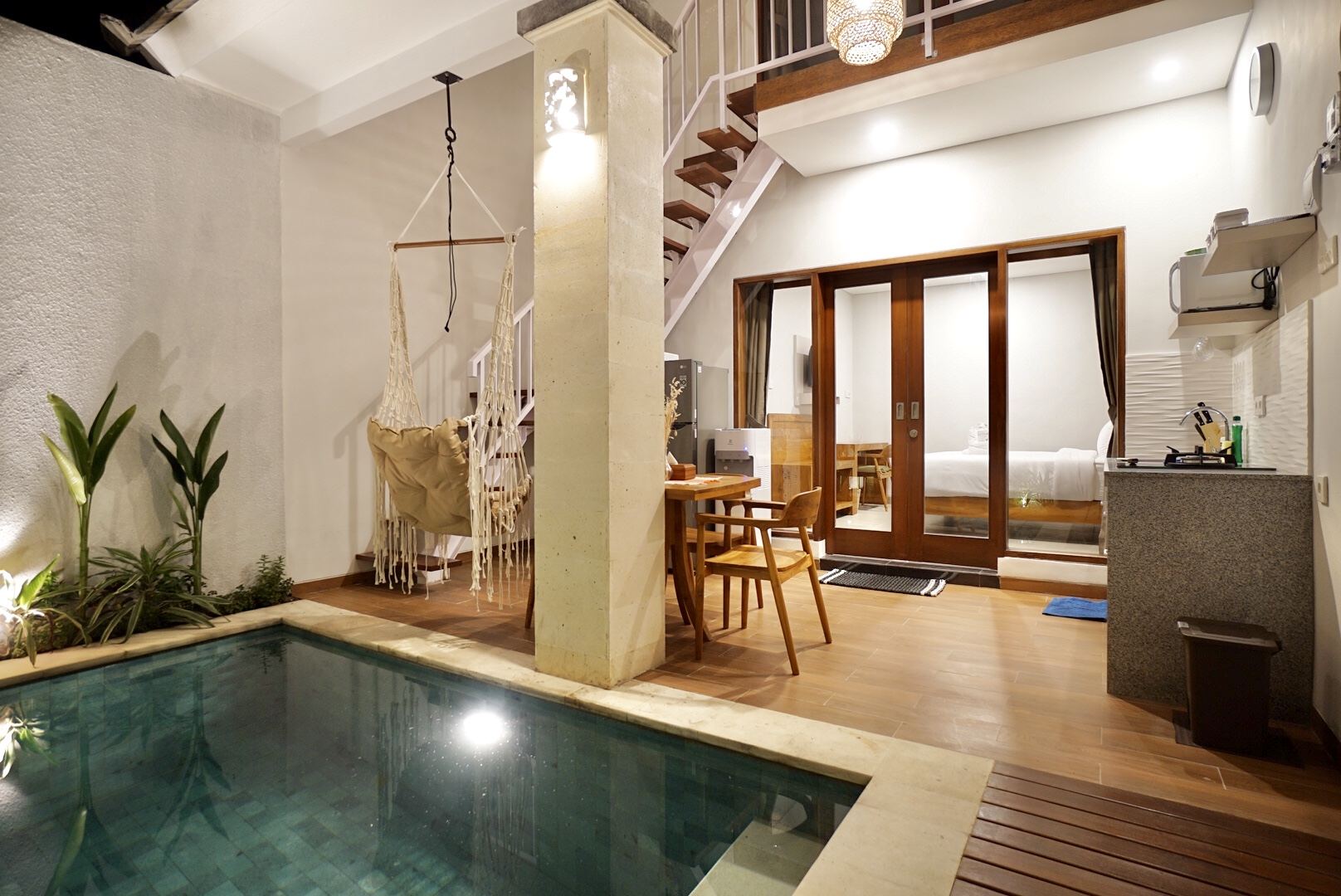Cozy 2BR Private Pool Villa for a Canggu Escape